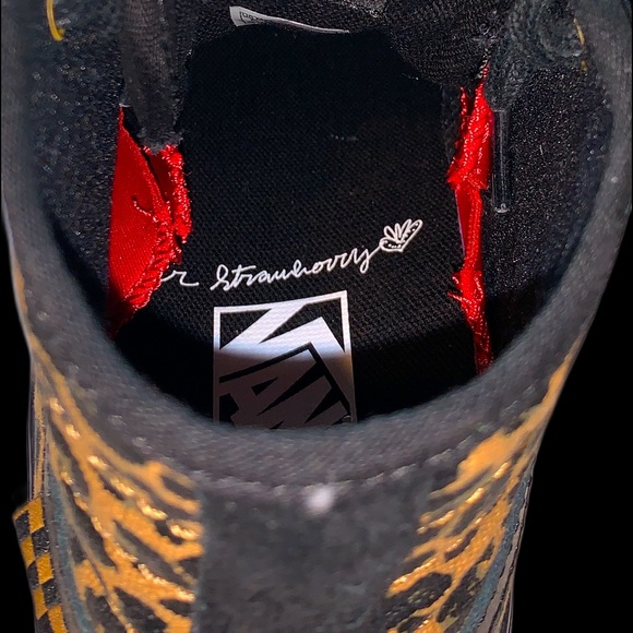 Size 7 Vans Pro Leopard High Top “Cher Strawberry” collection vans. - Picture 12 of 13